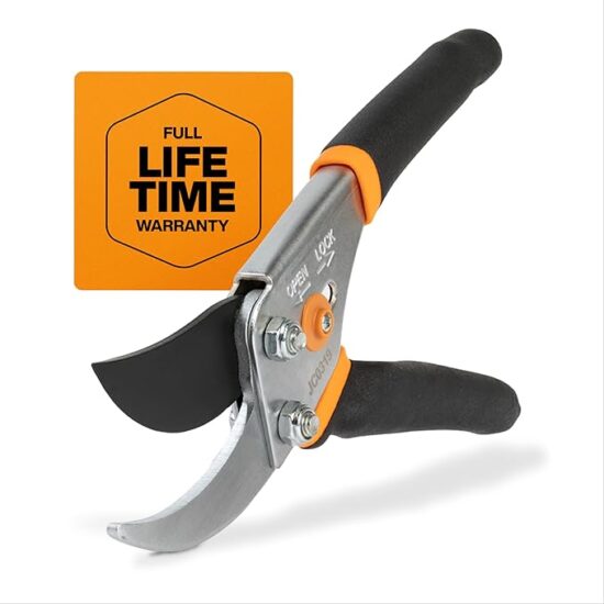 Fiskars Bypass Pruning Shears 5/8” Garden Clippers - Plant Cutting Scissors