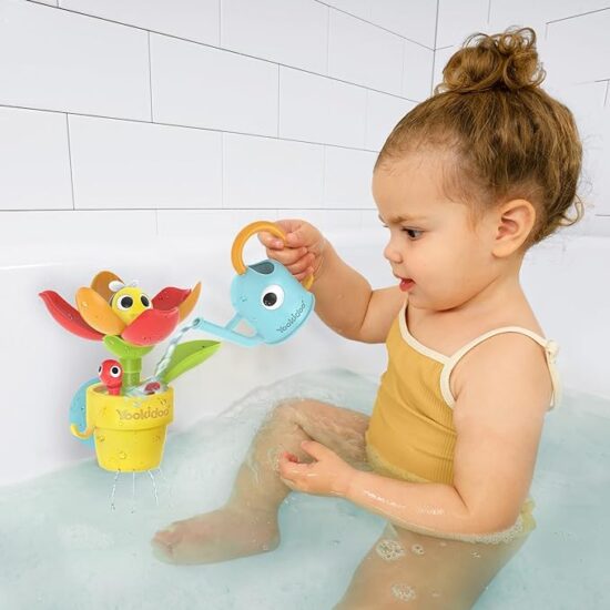 Yookidoo Toddler Baby Bath Toy (Ages 1-3) Pop-Up Bee Flower Sprinkler - Garden Adventure Set